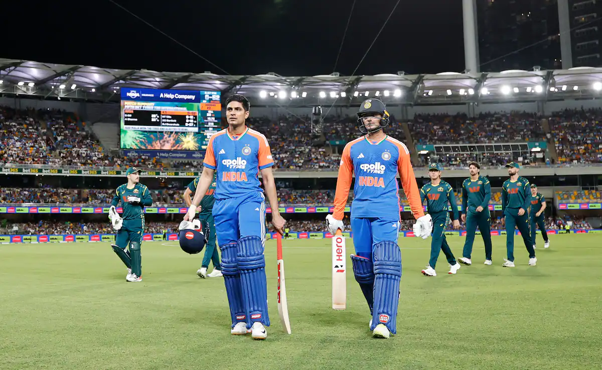 Rain washes out 1st T20I between India and Australia at Manuka Oval Read more At: https://www.aninews.in/news/sports/cricket/rain-washes-out-1st-t20i-between-india-and-australia-at-manuka-oval20251029172745/